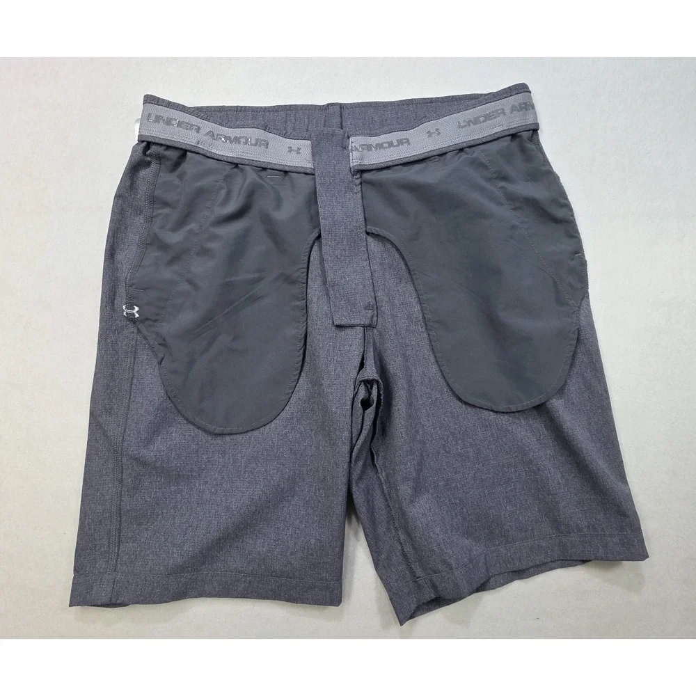Under Armour Shorts Mens 36 Gray LIMITED USE Golf Rubber‎ Grip Waist Vented